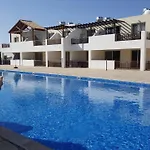 Floor 2 Bedroom E101, 3 Pools, Sea View, Free Wifi Apartament *