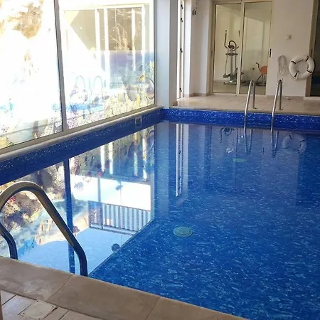 Floor 2 Bedroom E101, 3 Pools, Sea View, Free Wifi 아파트