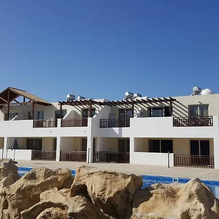 Floor 2 Bedroom E101, 3 Pools, Sea View, Free Wifi Apartman