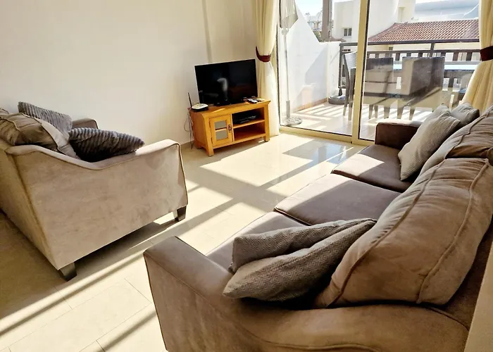 Floor 2 Bedroom E101, 3 Pools, Sea View, Free Wifi Lejlighed Pegeia