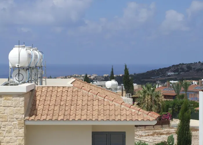 Floor 2 Bedroom E101, 3 Pools, Sea View, Free Wifi Lejlighed Pegeia