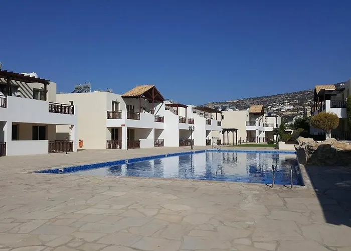 Floor 2 Bedroom E101, 3 Pools, Sea View, Free Wifi